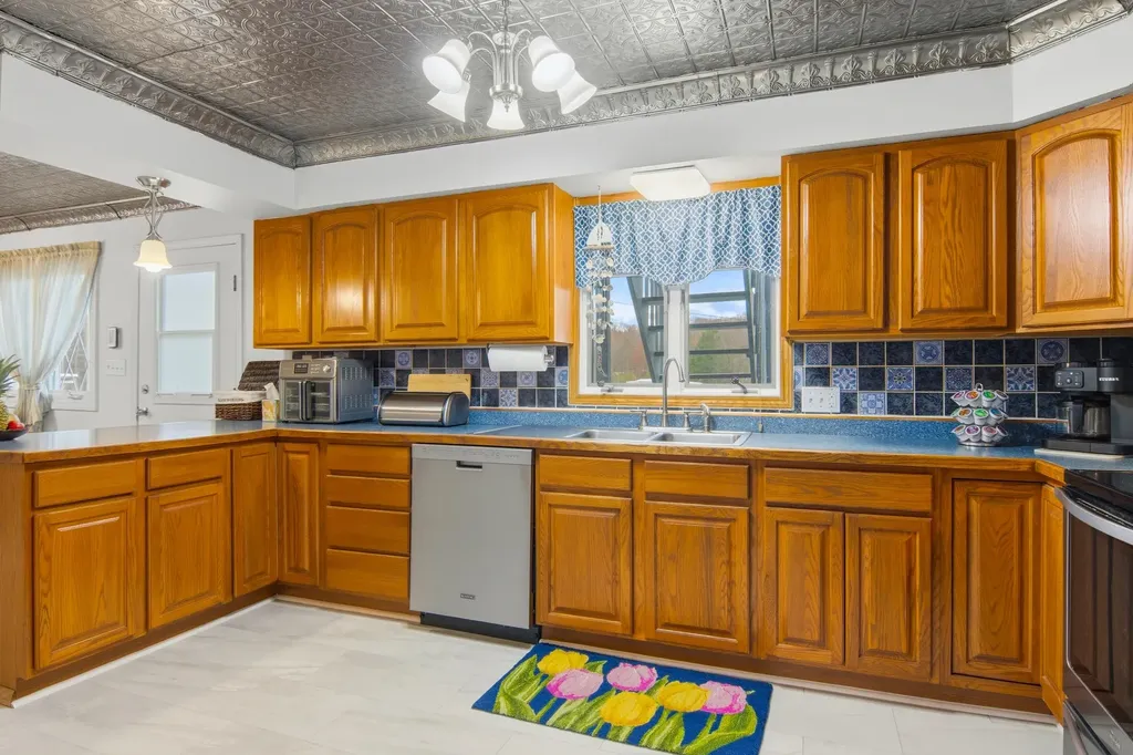 9270 S M-37 Mayfield Township MI 49620