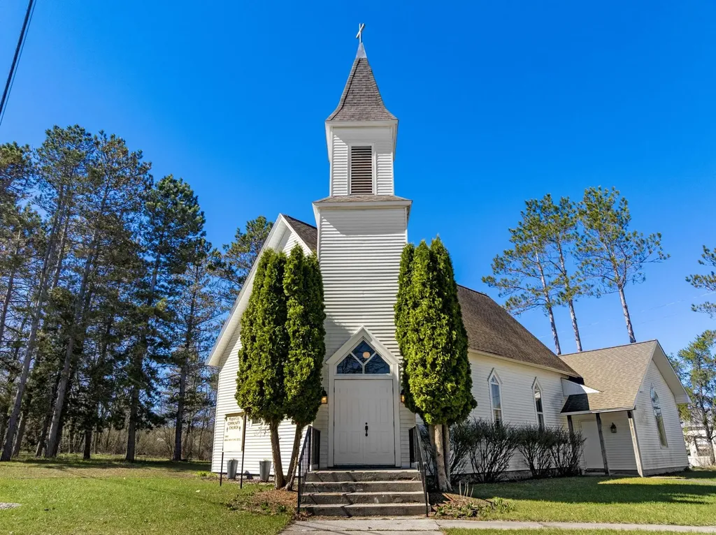 89 W Church Street Kasson Township MI 49664
