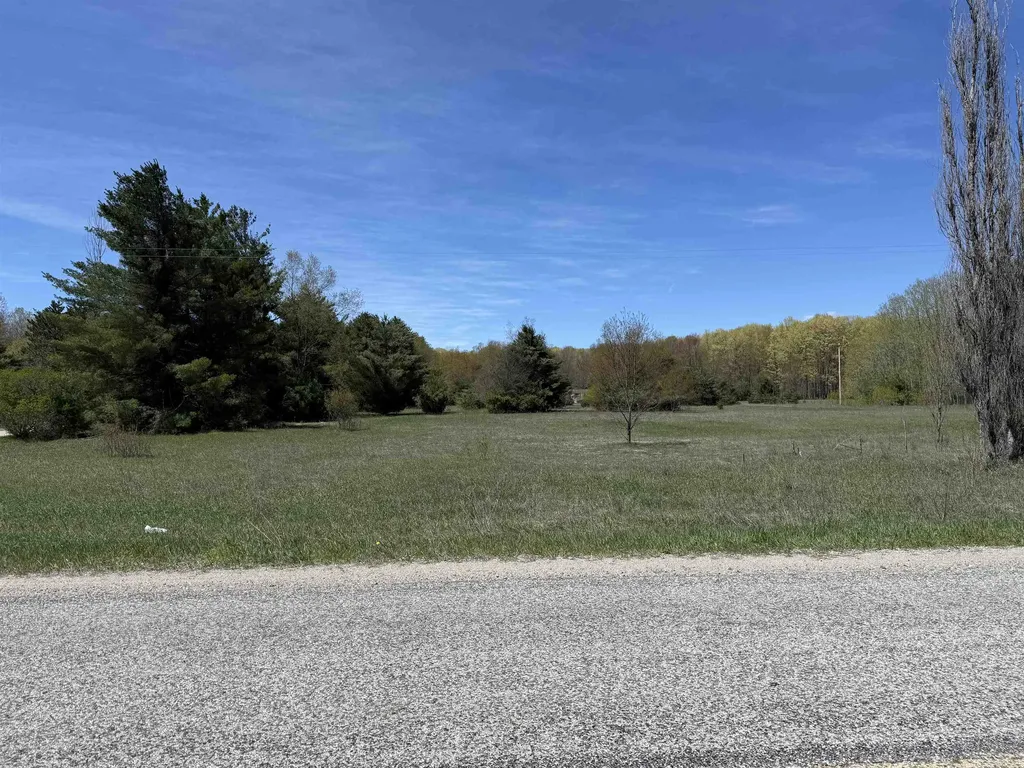 7274 S Forward Riverside Township MI 49657