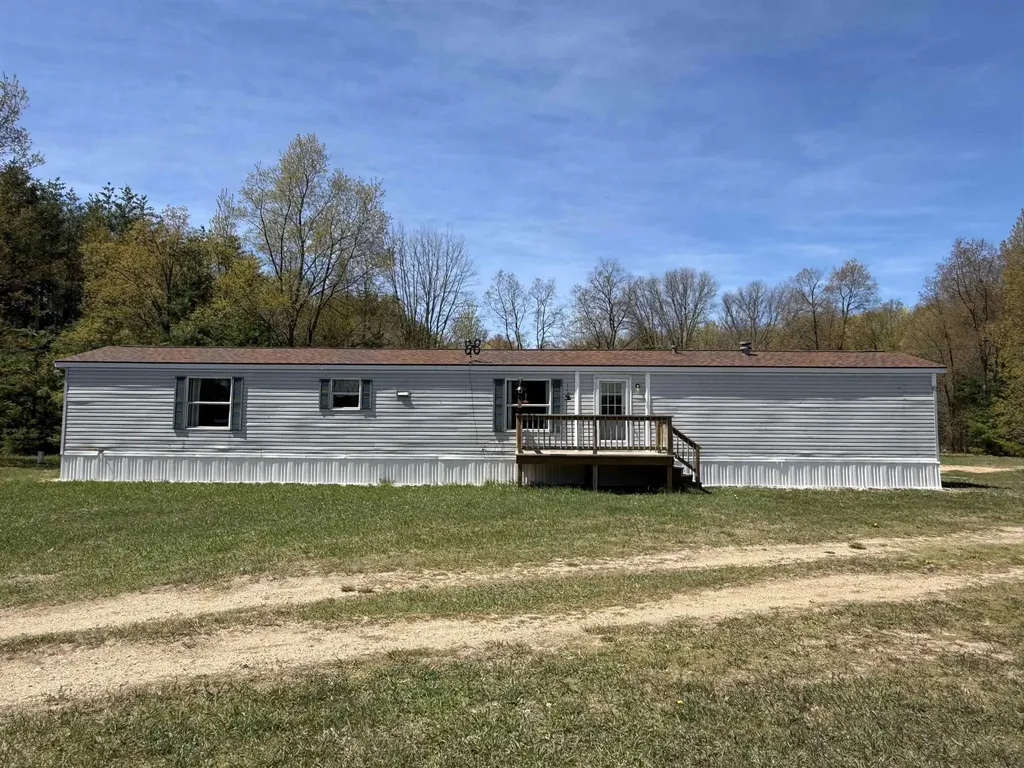 7274 S Forward Riverside Township MI 49657