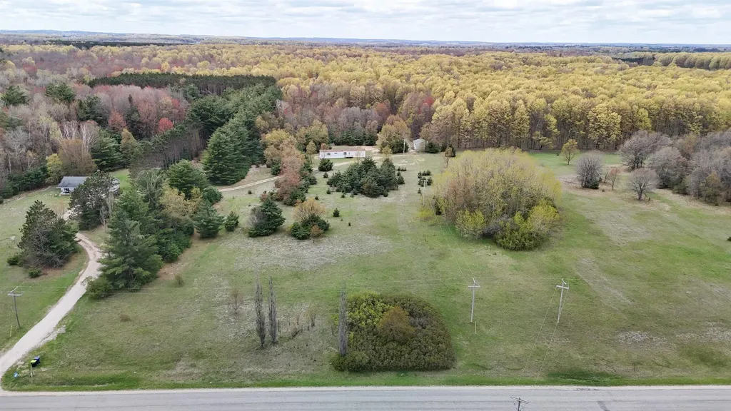 7274 S Forward Riverside Township MI 49657