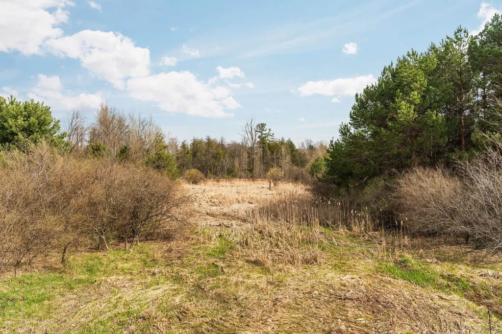 2051 N Garfield Road Garfield Charter Township MI 49686