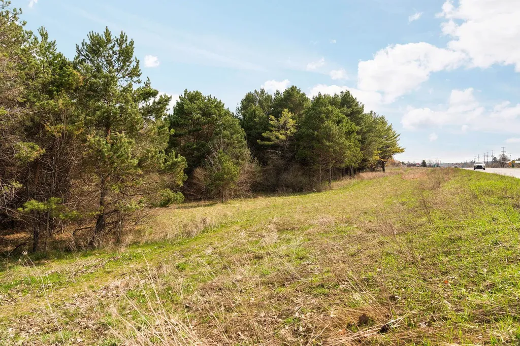 2051 N Garfield Road Garfield Charter Township MI 49686