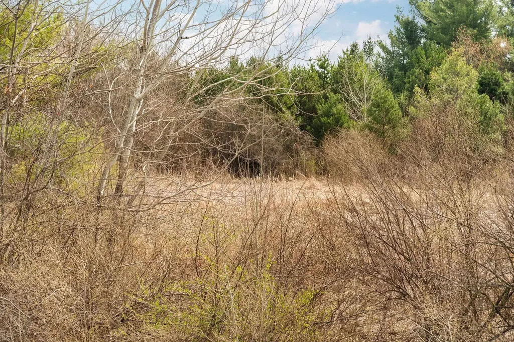 2051 N Garfield Road Garfield Charter Township MI 49686