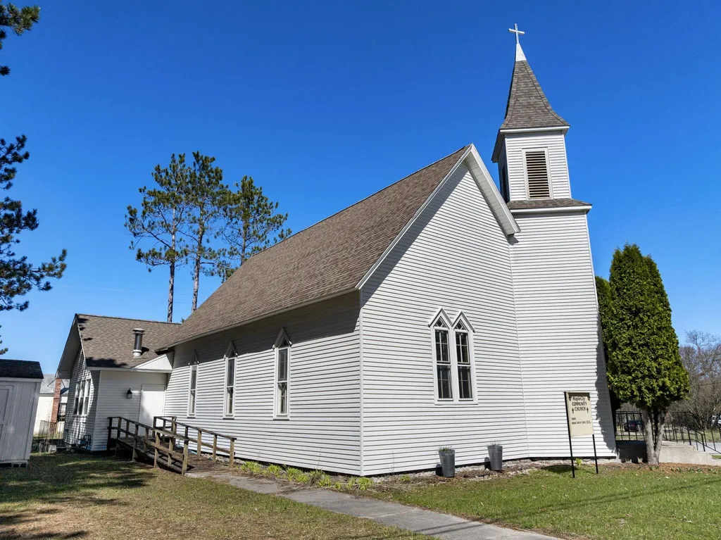 89 W Church Street Kasson Township MI 49664
