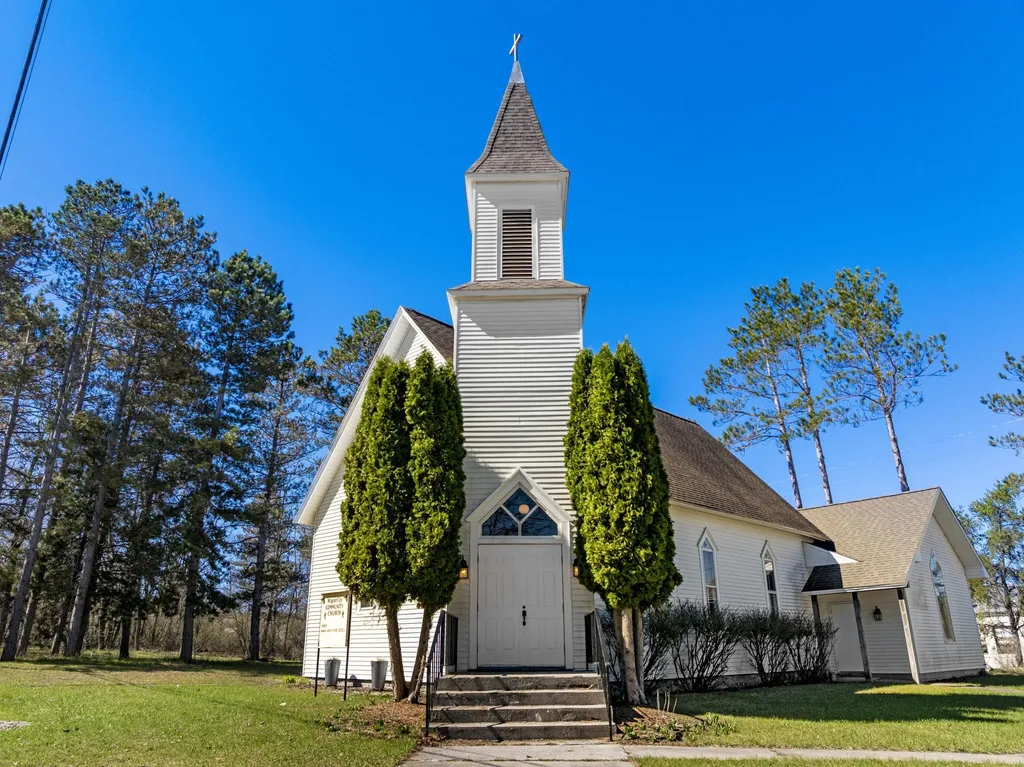 89 W Church Street Kasson Township MI 49664