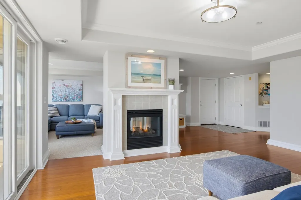 704 N Dockside Circle Suttons Bay Township MI 49682