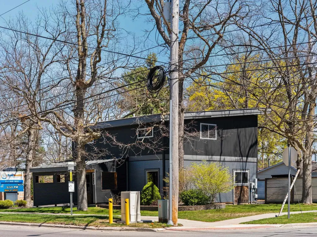 1323 S Cass Street Traverse City City MI 49684