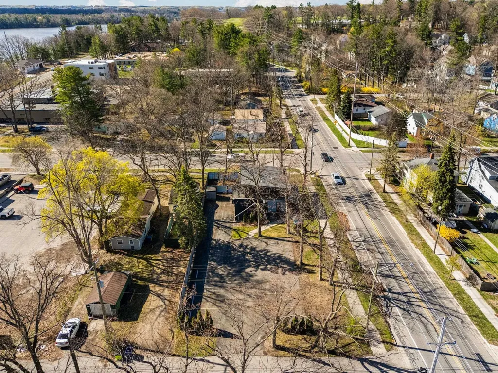 1323 S Cass Street Traverse City City MI 49684