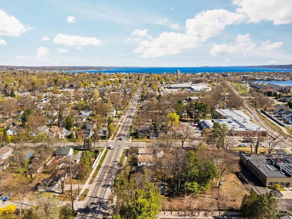 1323 S Cass Street Traverse City City MI 49684