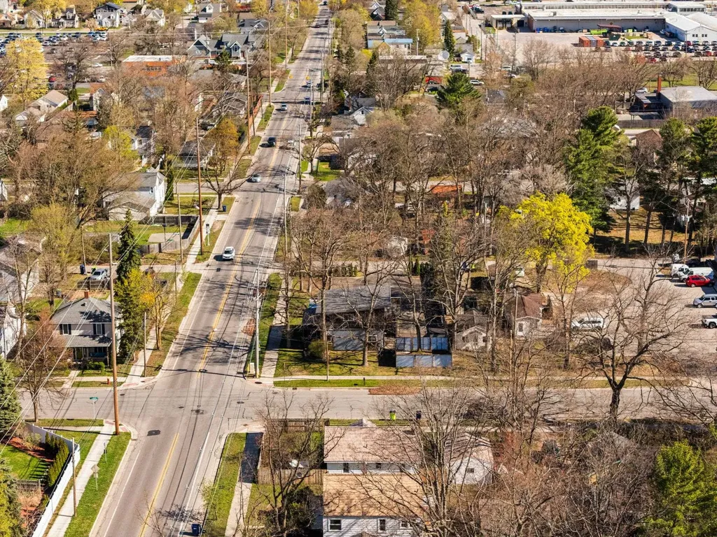 1323 S Cass Street Traverse City City MI 49684