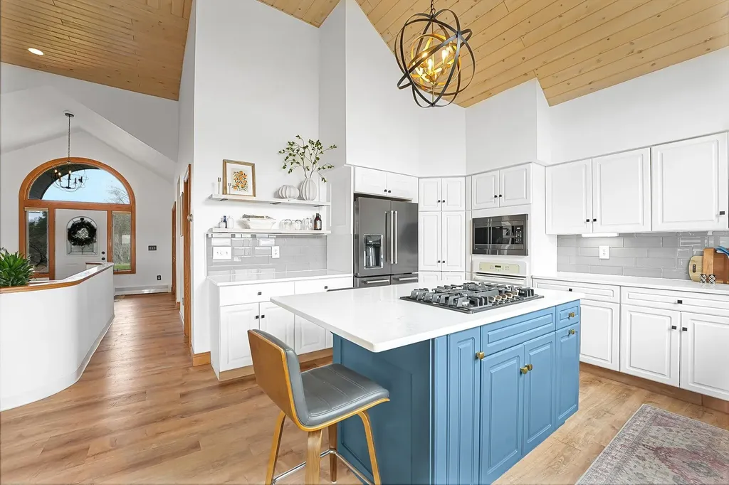 7215 Cedarview Lane Centerville Township MI 49621