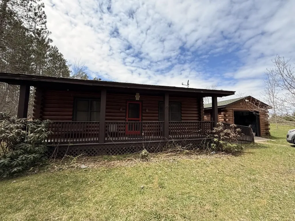 3522 Sigma Road Oliver Township MI 49646