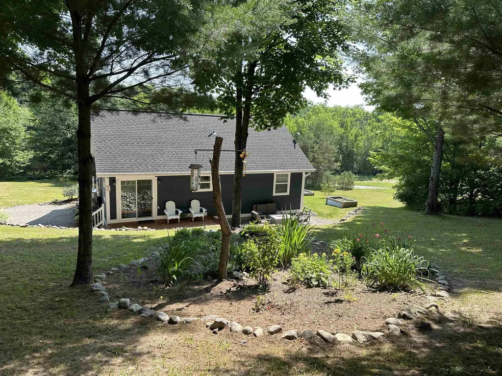 8350 E Horn Road Suttons Bay Township MI 49653