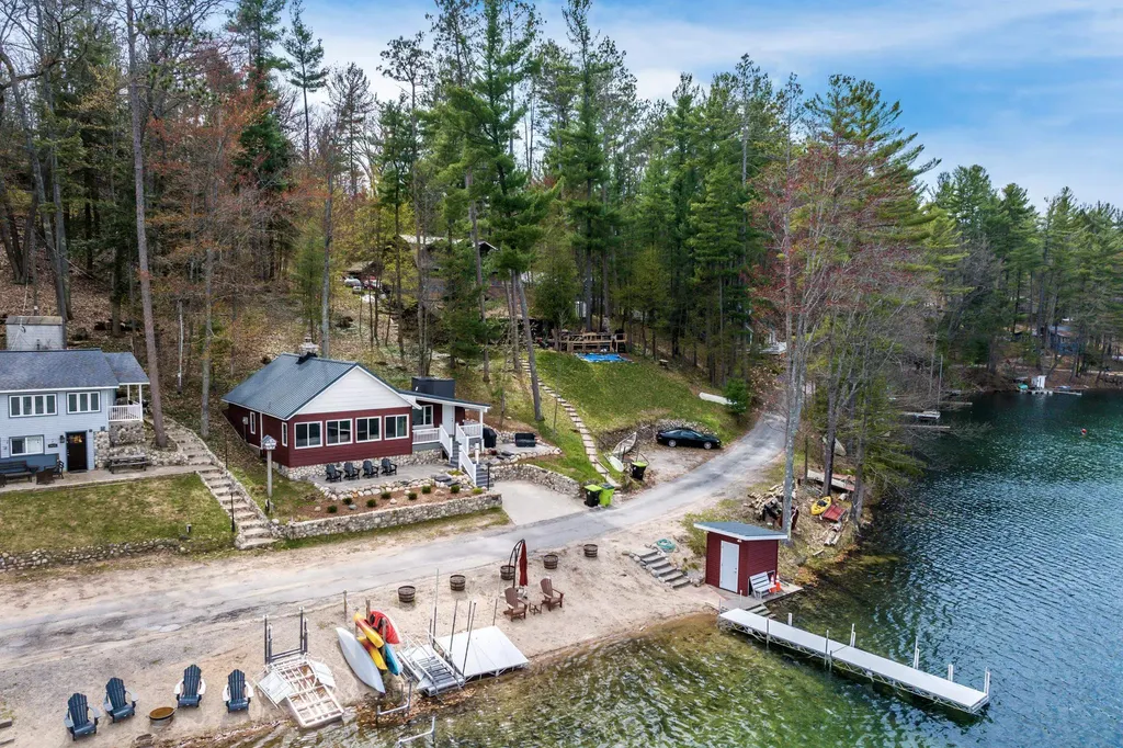 2408 Pinehurst Trail East Bay Township MI 49696