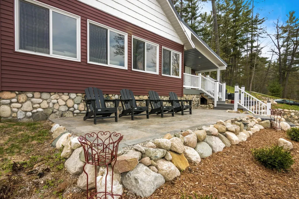 2408 Pinehurst Trail East Bay Township MI 49696