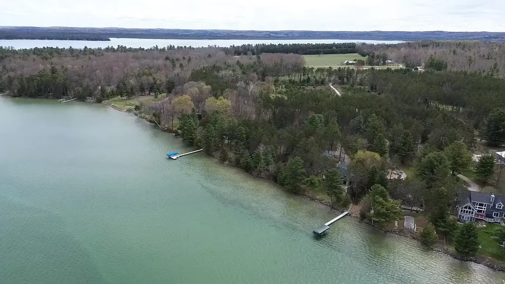 8431 Drake Lane Whitewater Township MI 49690