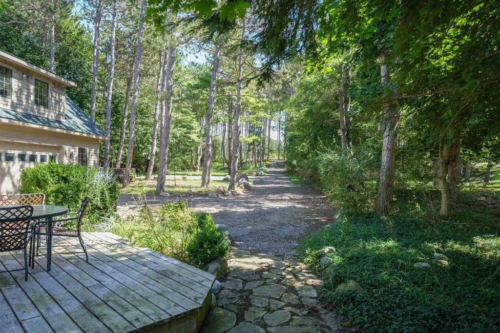 8431 Drake Lane Whitewater Township MI 49690