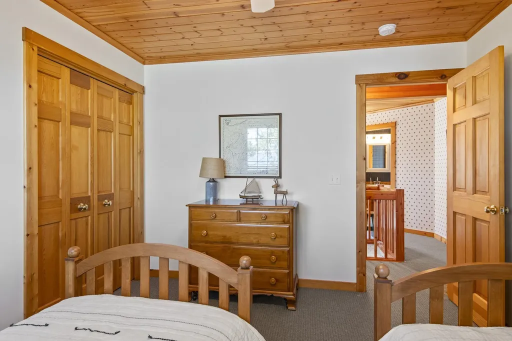 8431 Drake Lane Whitewater Township MI 49690