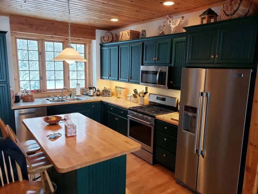8431 Drake Lane Whitewater Township MI 49690