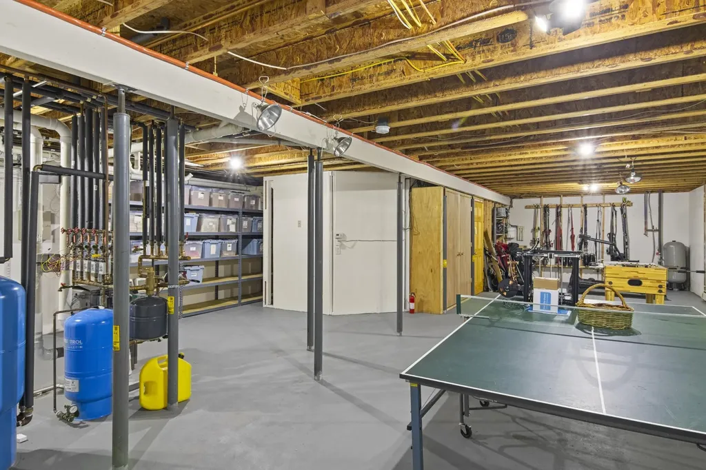 8431 Drake Lane Whitewater Township MI 49690