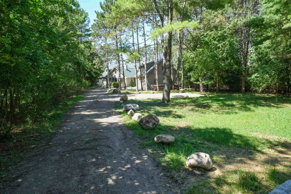 8431 Drake Lane Whitewater Township MI 49690