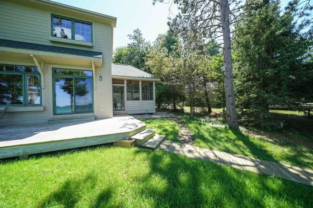 8431 Drake Lane Whitewater Township MI 49690