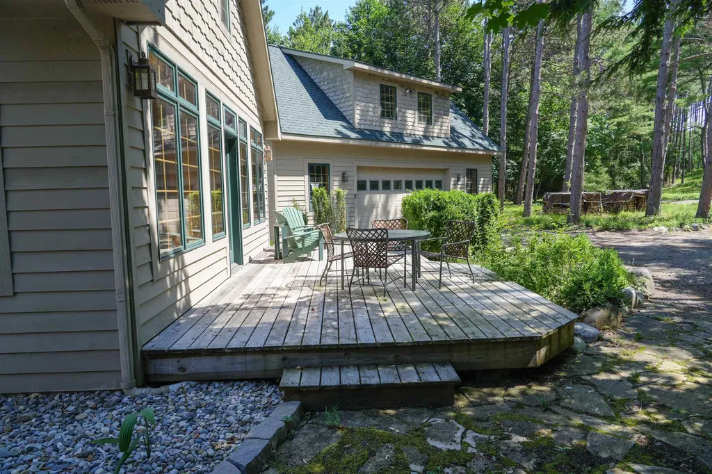 8431 Drake Lane Whitewater Township MI 49690