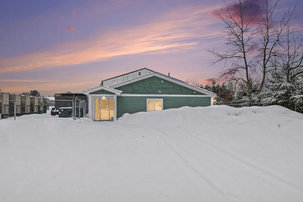 206 E Park Drive Kalkaska Township MI 49646