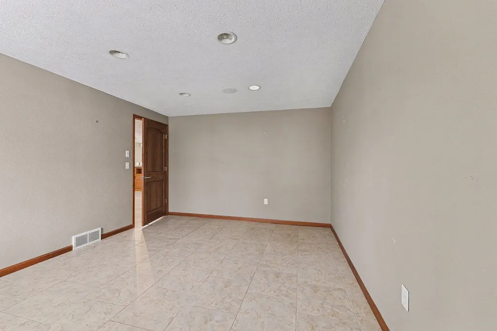206 E Park Drive Kalkaska Township MI 49646