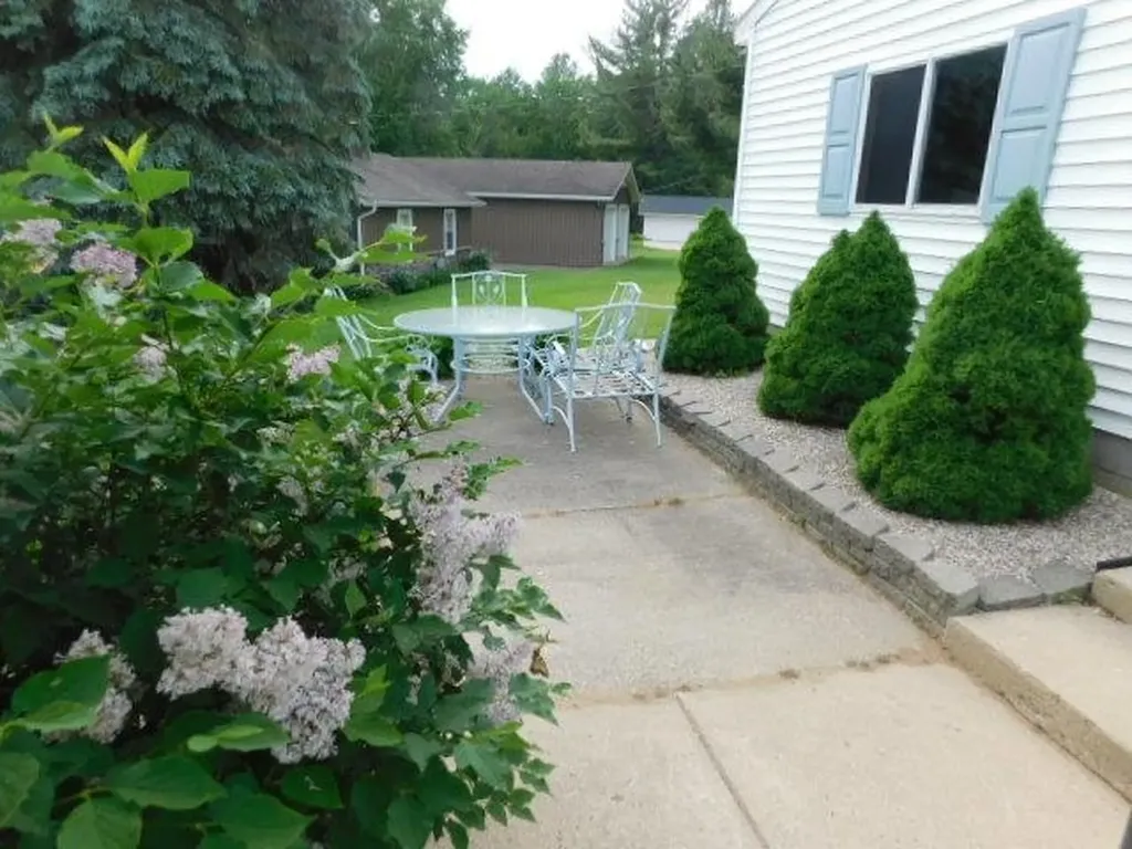 4960 Pine Drive Excelsior Township MI 49646