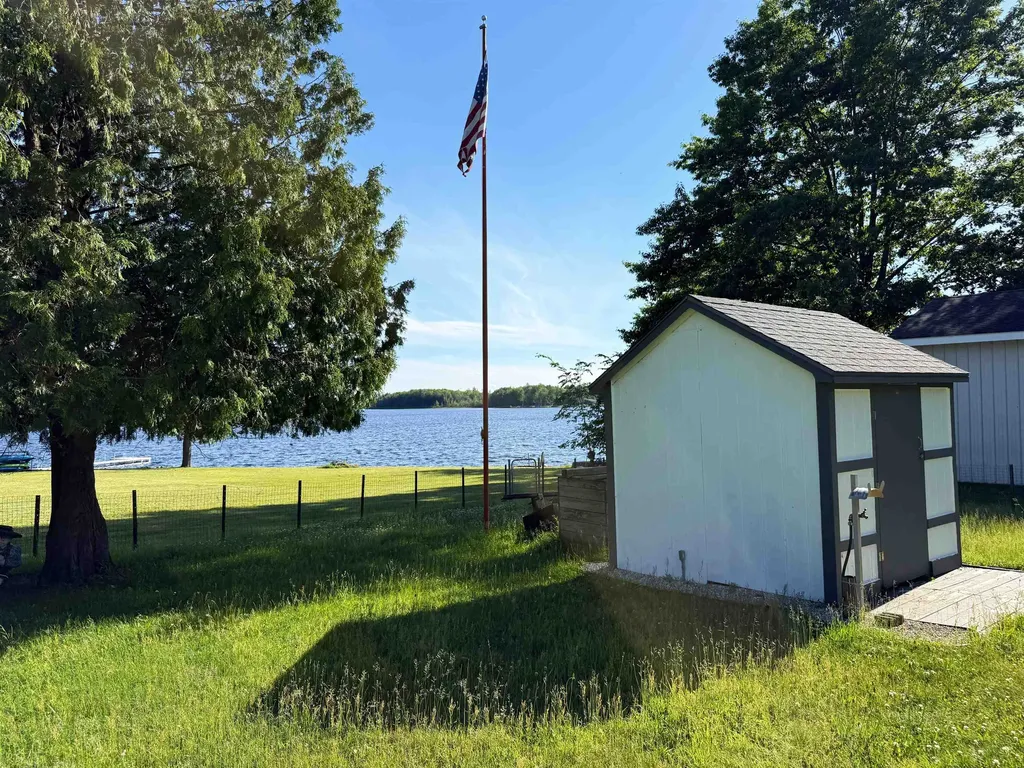 4960 Pine Drive Excelsior Township MI 49646