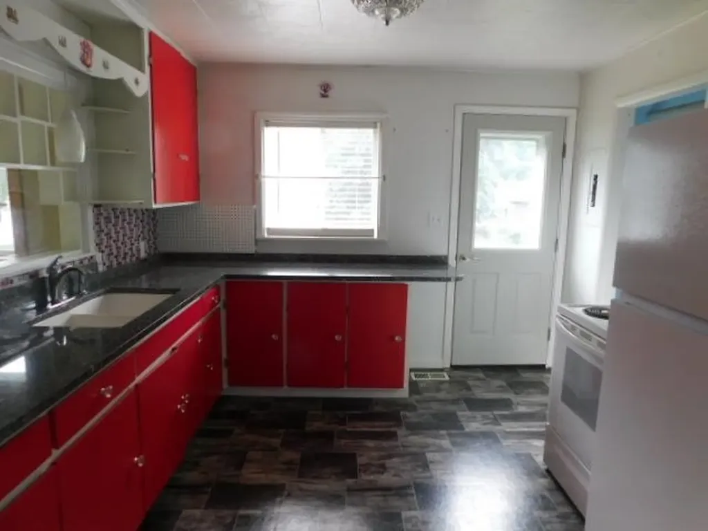 4960 Pine Drive Excelsior Township MI 49646