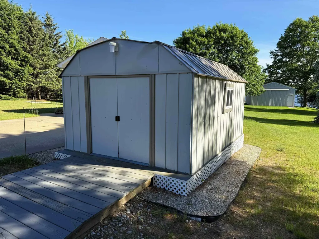 4960 Pine Drive Excelsior Township MI 49646