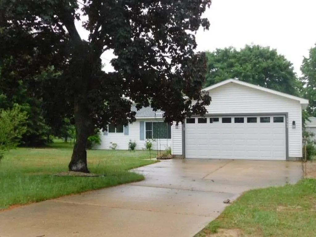 4960 Pine Drive Excelsior Township MI 49646