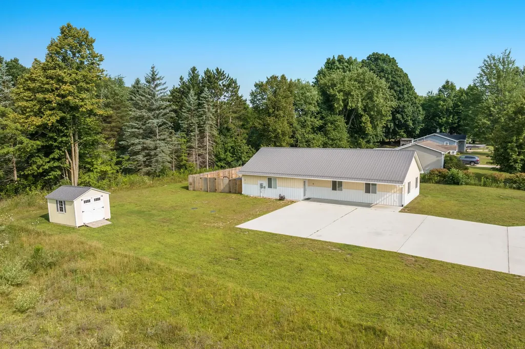 107 Purdy Drive Wexford Township MI 49620
