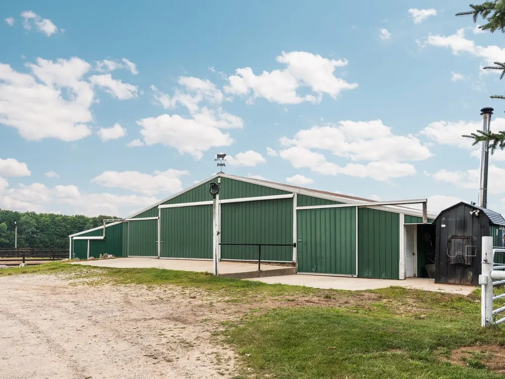 8382 SW Hudson Road Springfield Township MI 49633