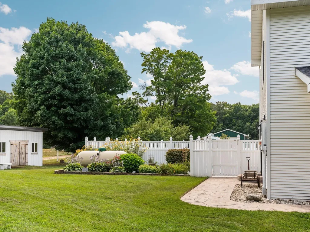 8382 SW Hudson Road Springfield Township MI 49633