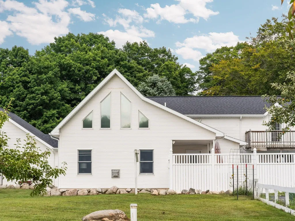8382 SW Hudson Road Springfield Township MI 49633