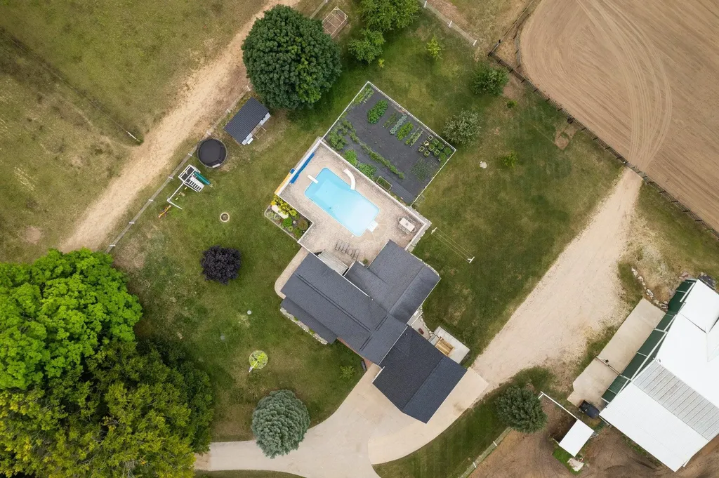 8382 SW Hudson Road Springfield Township MI 49633