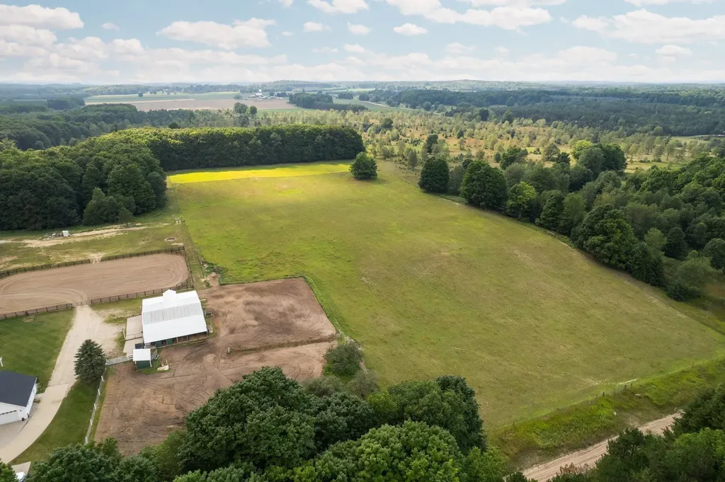 8382 SW Hudson Road Springfield Township MI 49633