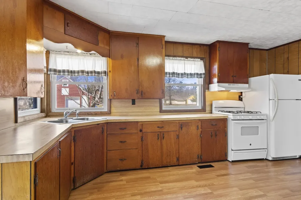 5046 W Main Street SW Boardman Township MI 49680