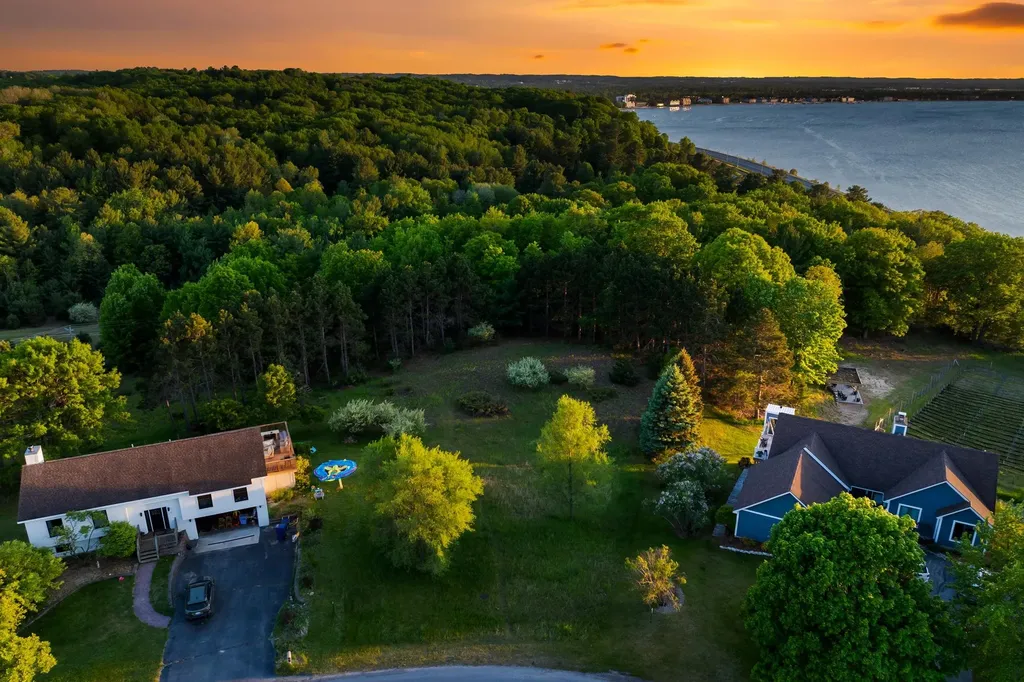 3147 Scenic Hills Drive Acme Township MI 49690