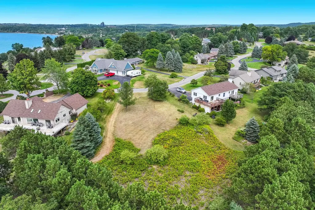3147 Scenic Hills Drive Acme Township MI 49690