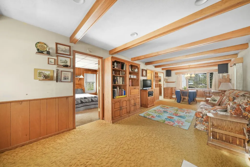 235 E Lake Mitchell Drive Cherry Grove Township MI 49601