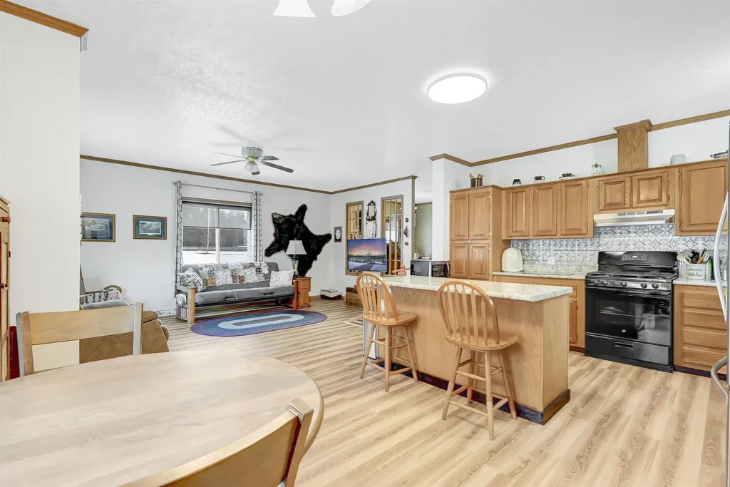 2518 E 32 Road Selma Township MI 49601