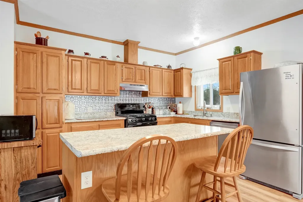 2518 E 32 Road Selma Township MI 49601
