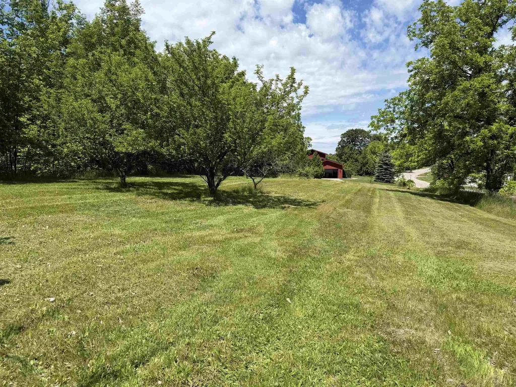 0 Center Road Peninsula Township MI 49686