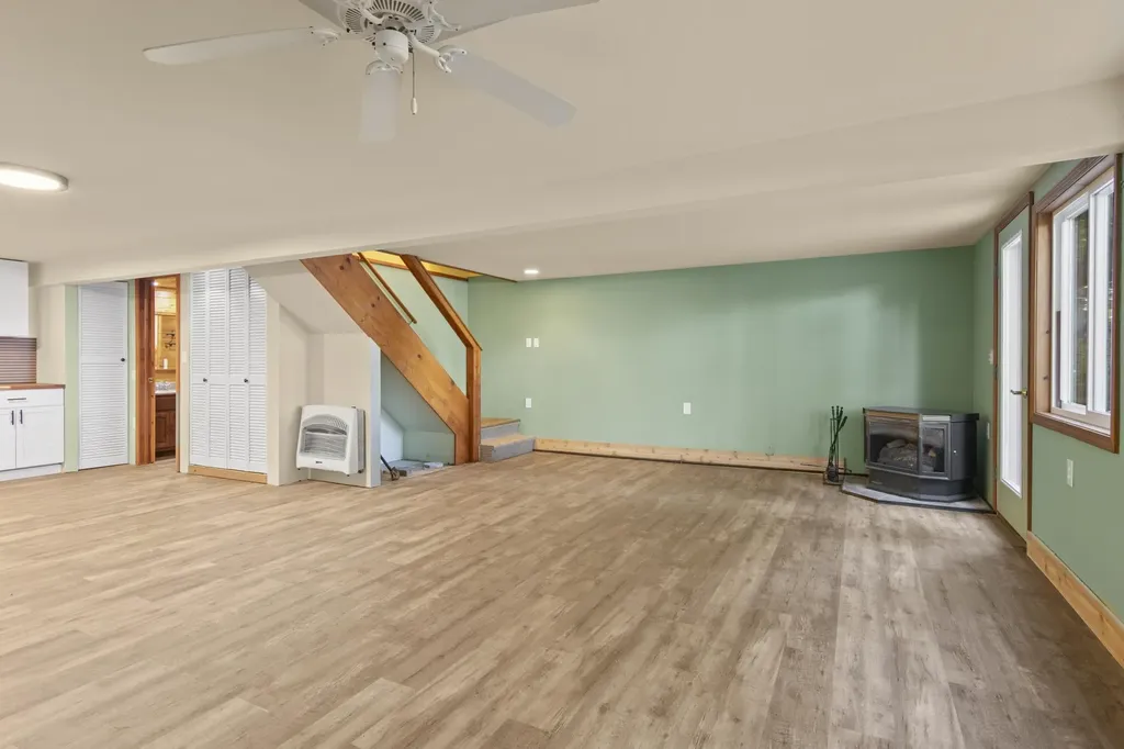 4032 Water View Drive Green Lake Township MI 49637
