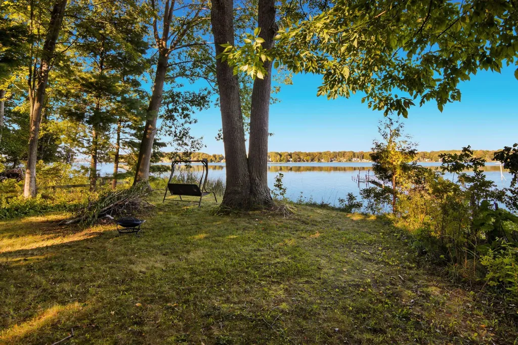 4032 Water View Drive Green Lake Township MI 49637